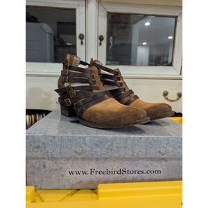 Freebird by Steven Amber Multi Strap Leather Ankle Booties Women’s 9